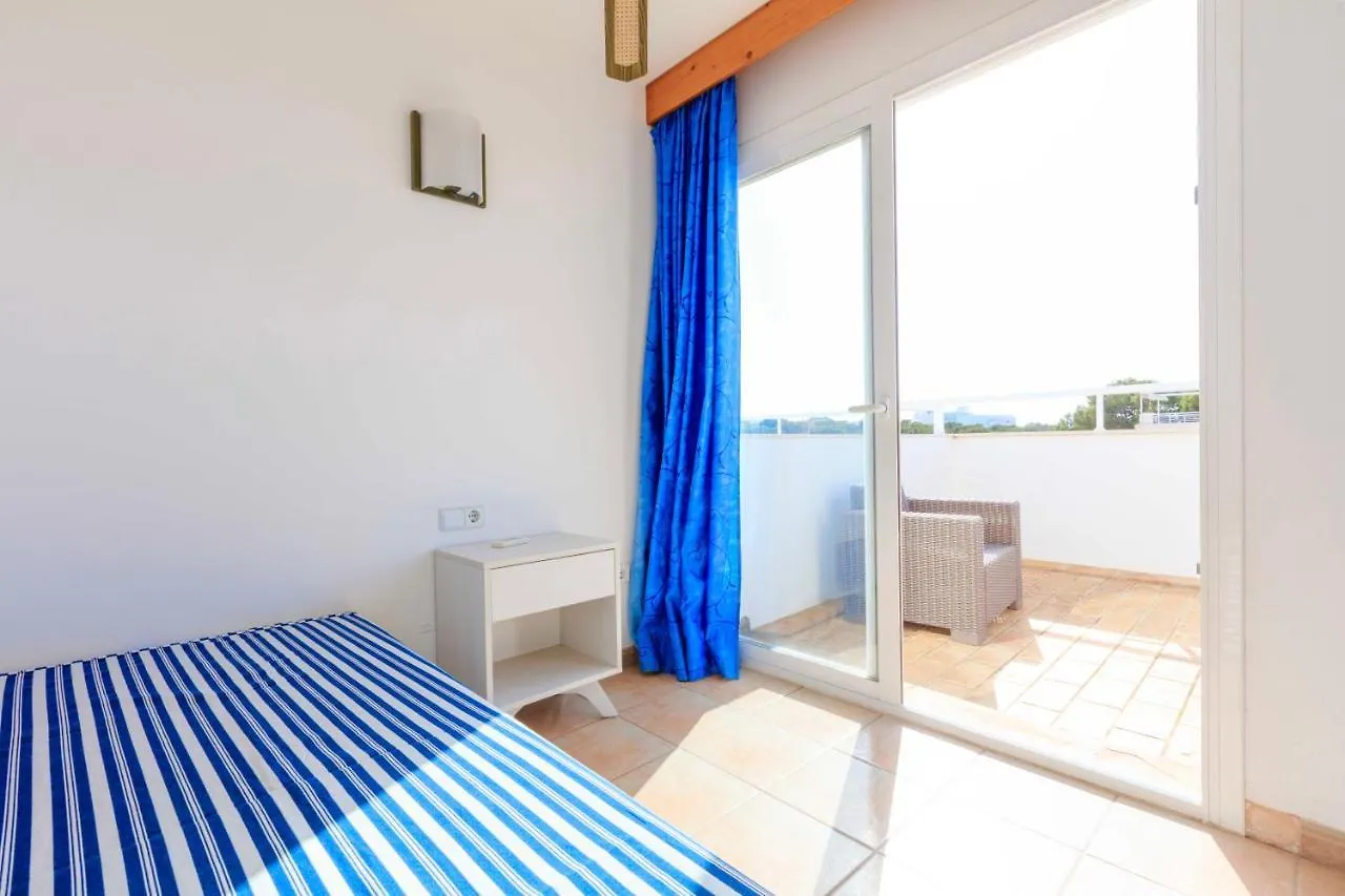 Appartamento SA VARADERO Fronte Mare Con Cucina Es Pujols Spagna