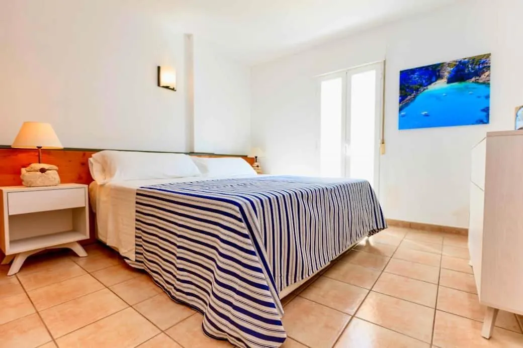 Appartamento SA VARADERO Fronte Mare Con Cucina Es Pujols España
